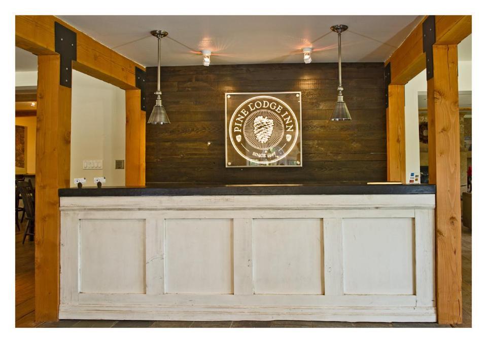 הנטסוויל Pine Lodge Muskoka מראה חיצוני תמונה