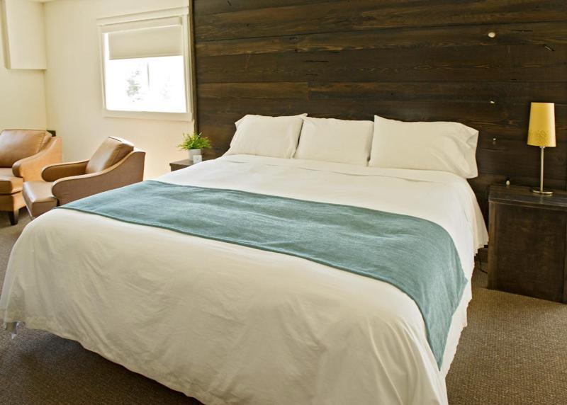 הנטסוויל Pine Lodge Muskoka מראה חיצוני תמונה